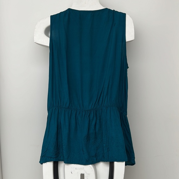 DKNY silky beaded tank, teal blue top green, Tank Top, sleeveless, beaded top - Picture 8 of 9